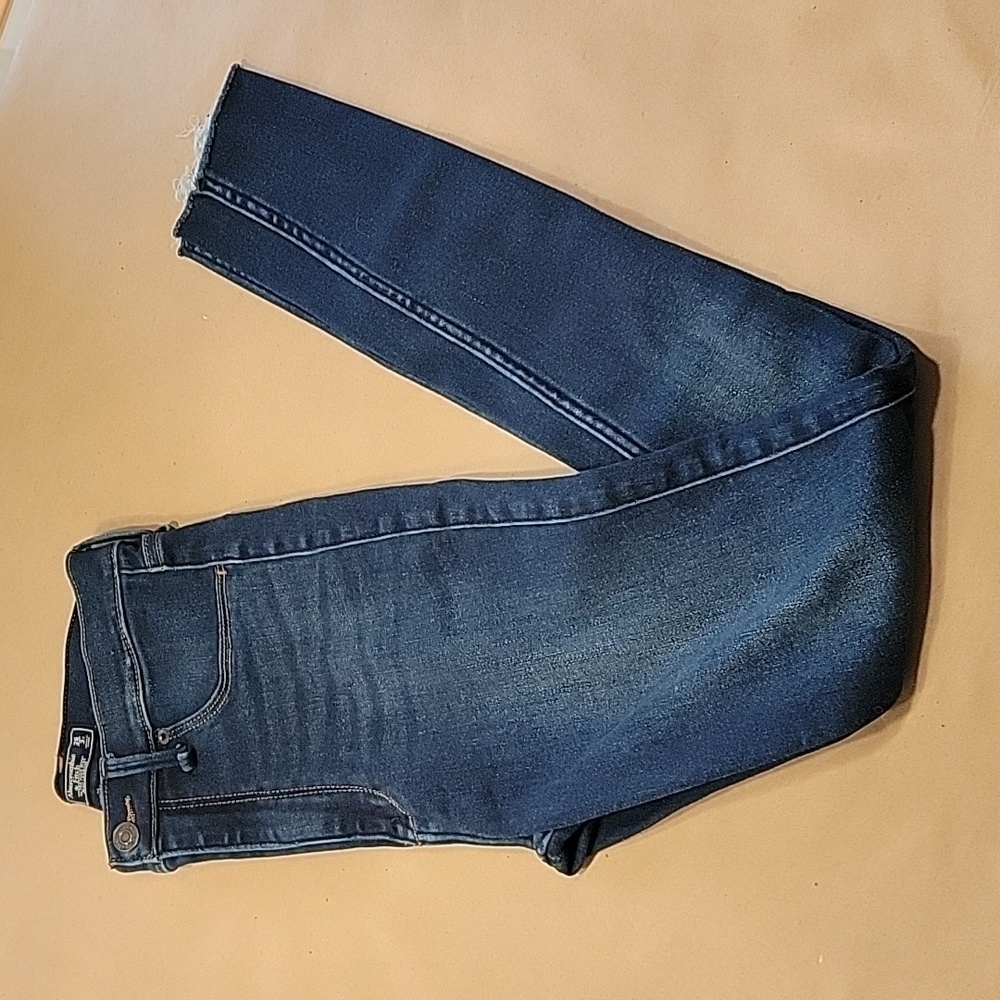 Abercrombie & Fitch Size 2 / 26 Ultra High Rise Jean Legging, Dark Wash, EUC